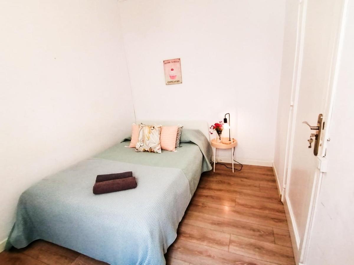 By Paseo De Gracia Rooms Barcelona Luaran gambar