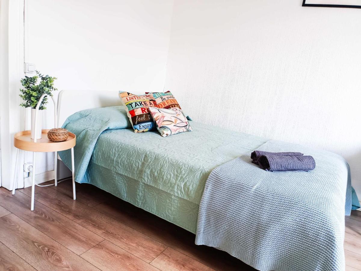 By Paseo De Gracia Rooms Barcelona Luaran gambar